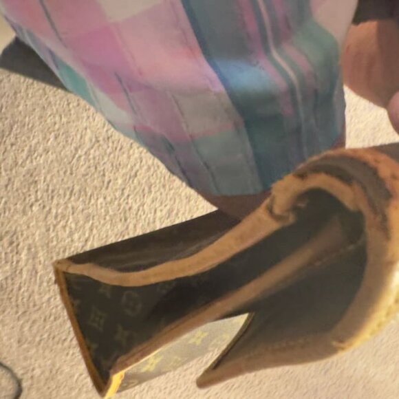 Louis Vuitton Beverly Vintage Bag with Shoulder Strap - Picture 14 of 14